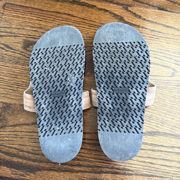 Hermès Kelly Empire Suede Slides Size 41 - Picture 10 of 10
